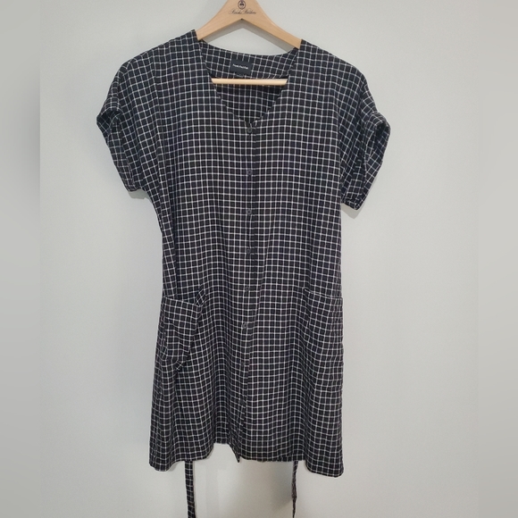 Frank and Oak Black Gingham Windowpane Plaid Linen Blend Utility Dress - Picture 2 of 3